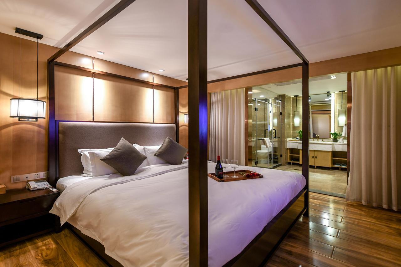 Water Hotel, Пиняо Екстериор снимка